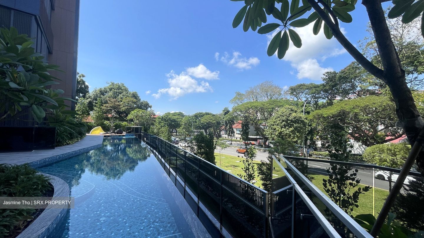 Van Holland (D10), Condominium #434483861